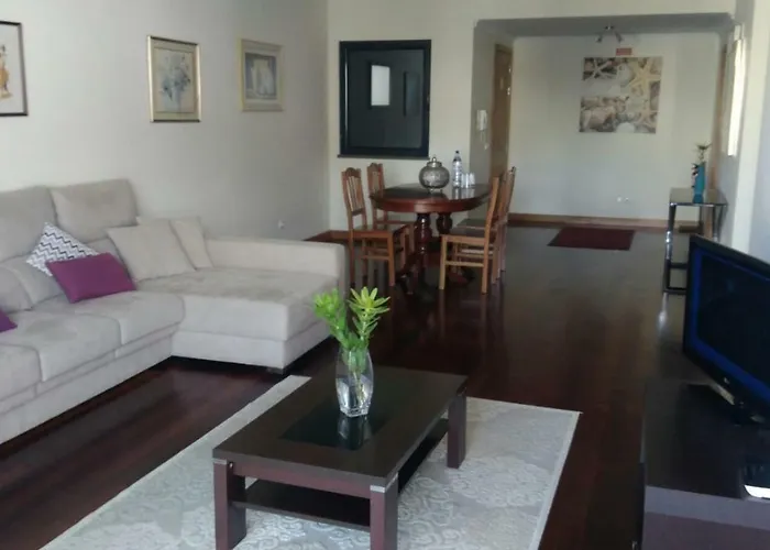 Floor In Center 푼샬