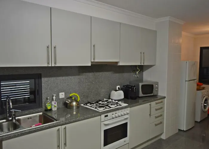 아파트 Floor In Center 푼샬