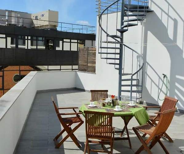 Floor In Center * 푼샬