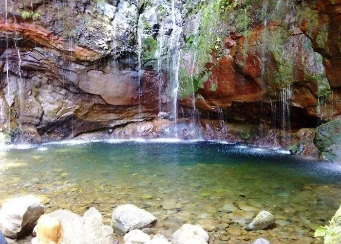 Floor In Center 아파트