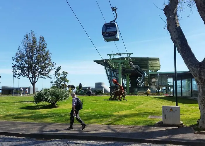 Floor In Center 푼샬