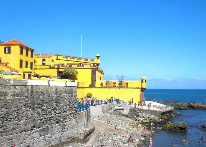 Floor In Center 푼샬