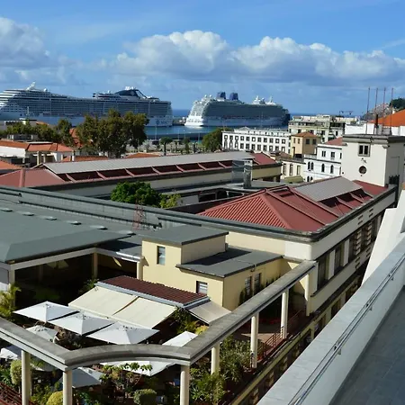 شقة Floor In Center *