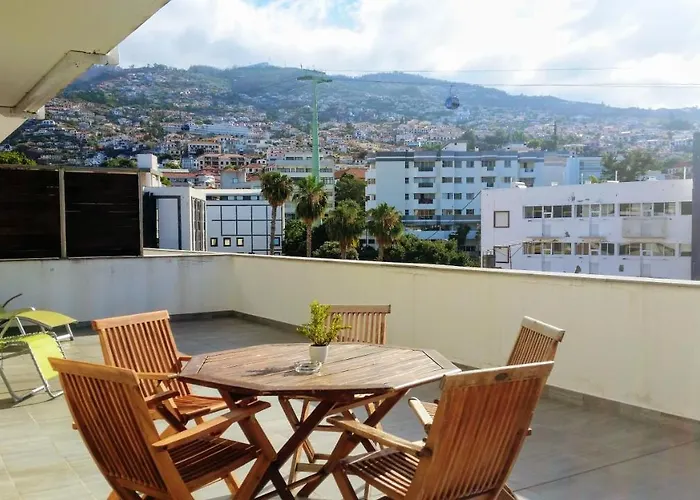 Floor In Center Διαμέρισμα *